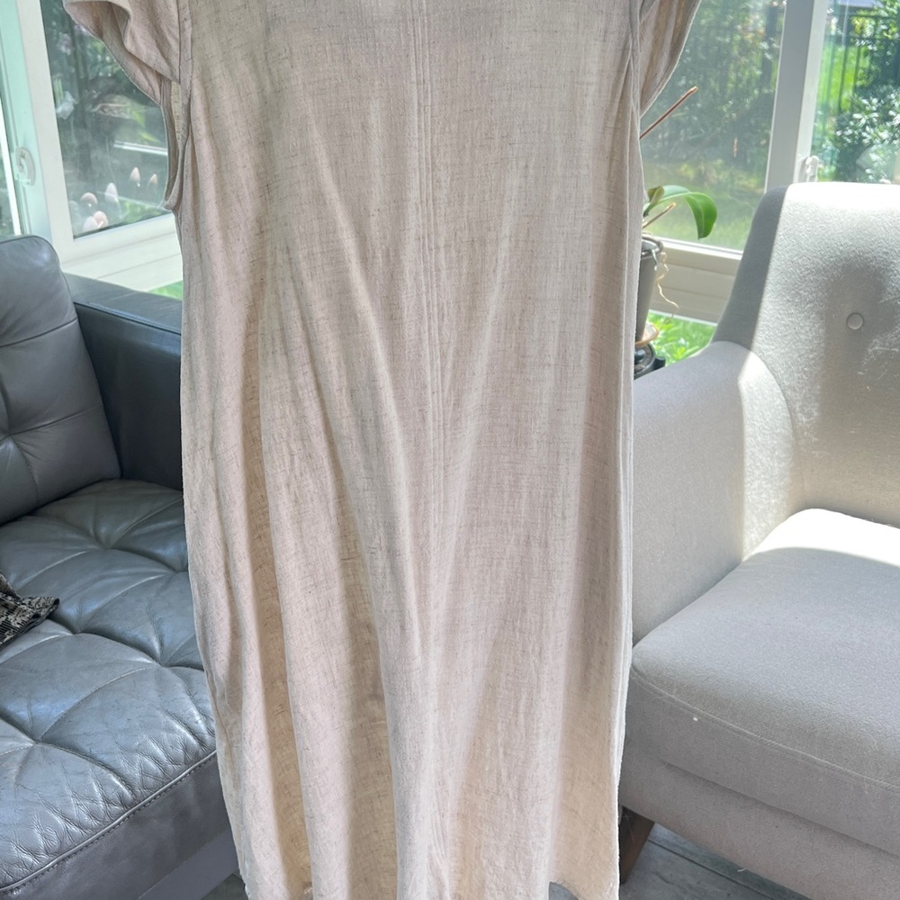 Monteau Los Angeles  Natural linen /Rayon  cap sleeve dress - Summer casual